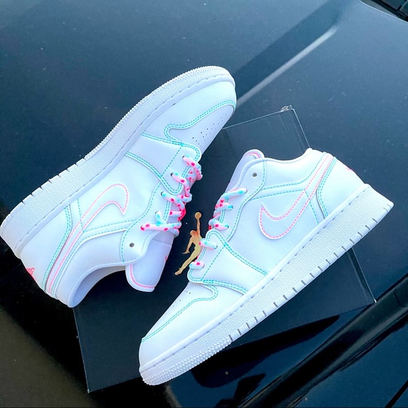 Air Jordan 1 Low GS “south beach” - Picture 7 of 9